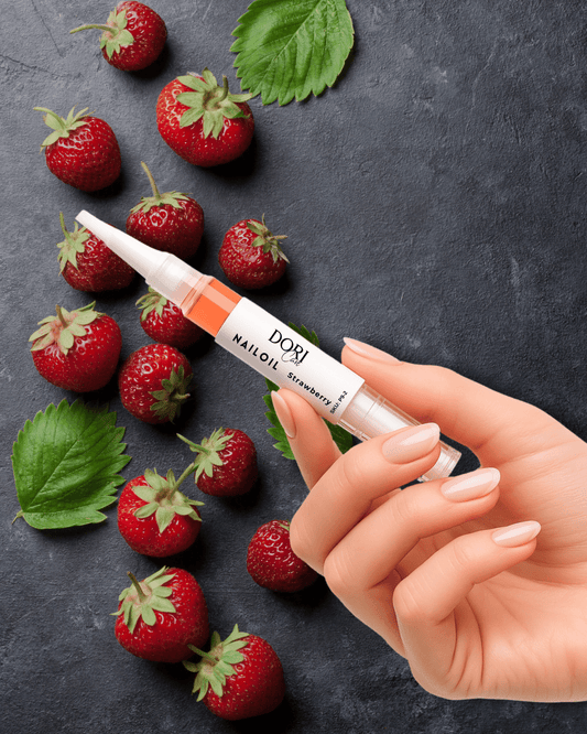 DORICare Nagelöl - Strawberry - mit Panthenol, Calcium und Vitamine - Doriana Cosmetics GmbH