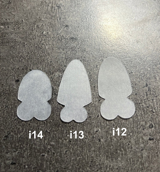 Einlegeschablonen für die Herstellung von French Designs, kurz, oval, 13 Stück (Art.-Nr.:i14) - Doriana Cosmetics GmbH