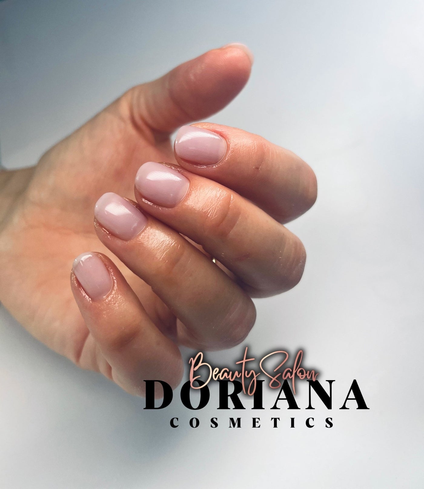 AUFFÜLLEN mit Design (Farbe / French / Ombré) der Dauerhaften Nagelmodellage mit Gel / Acryl / Polygel - Doriana Cosmetics GmbH