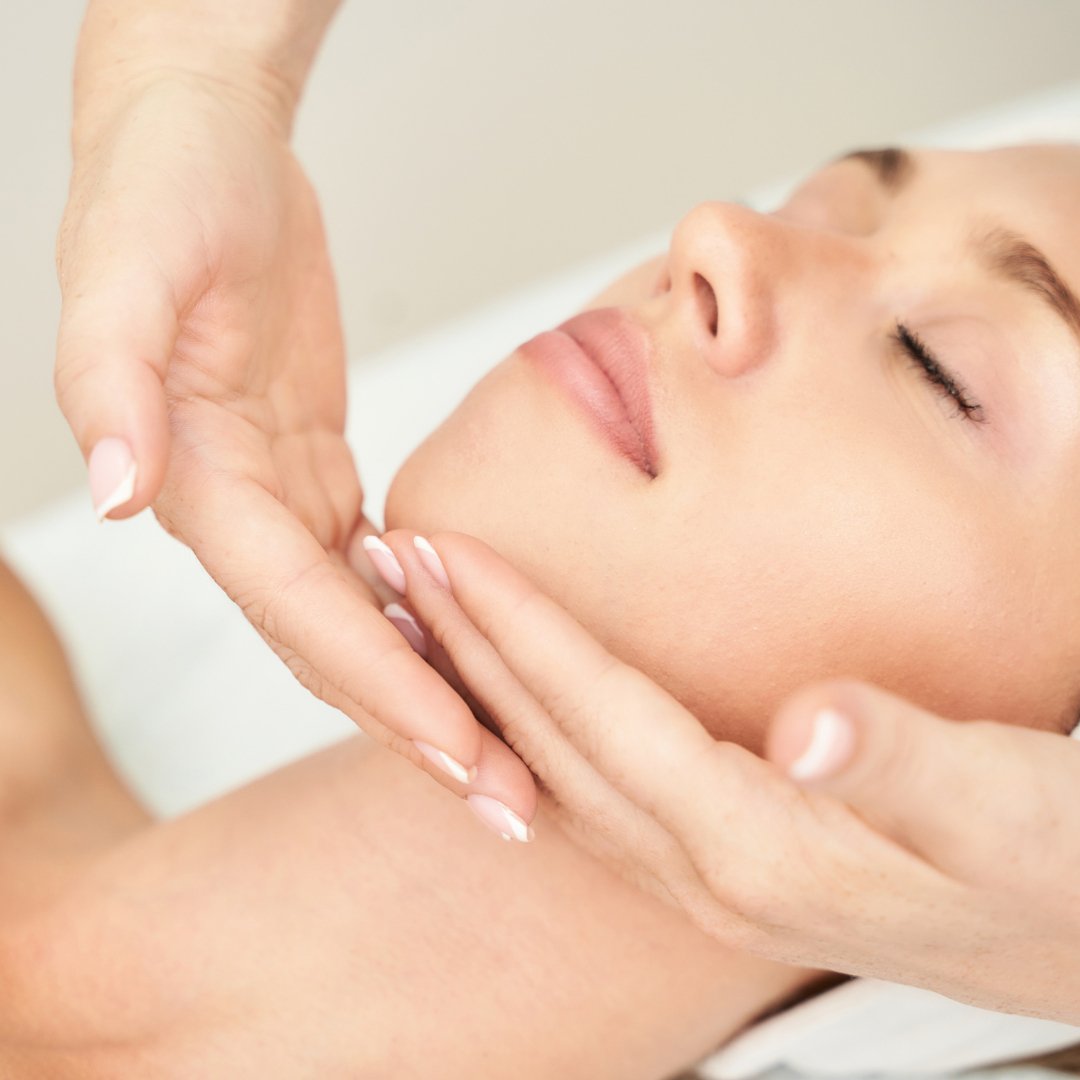 Wellness Relax - Gesichtsbehandlungen - Ihre Rundum - Wohlfühlbehandlung (POS) - Doriana Cosmetics GmbH