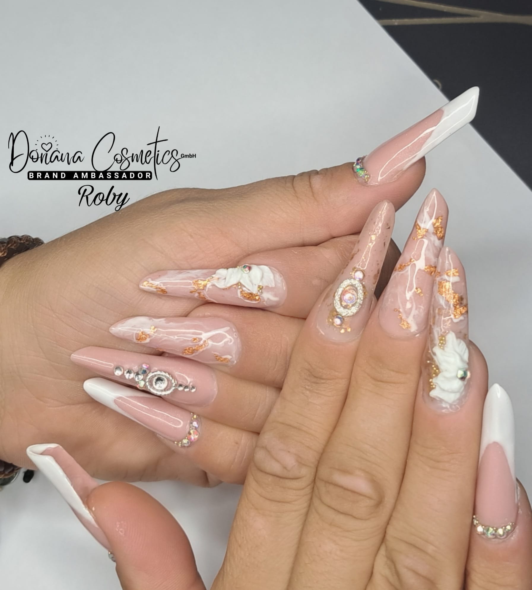 Dual Tips Russian Almond - Doriana Cosmetics GmbH